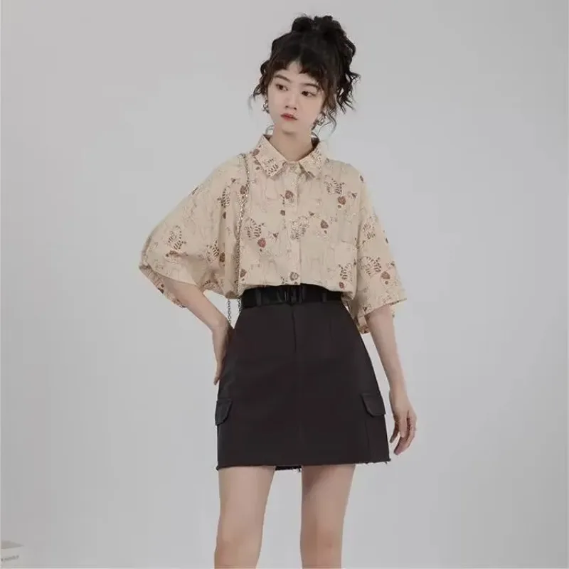 Korean Lifestyle Student - Kemeja Wanita Korduroi Patch Saku Kemeja